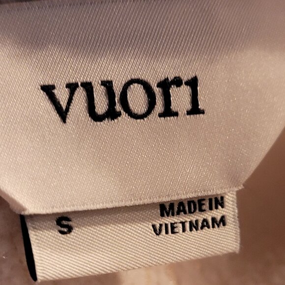 Vuori Alpine Jacket in Bone - Picture 9 of 15